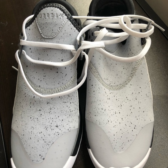 Jordan Shoes - Jordan Low Top